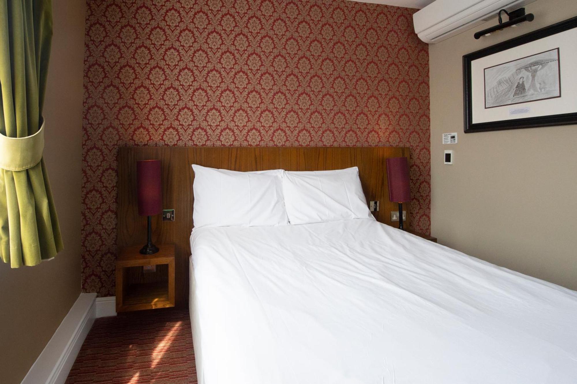 Hotel The Romany Rye Wetherspoon 3*